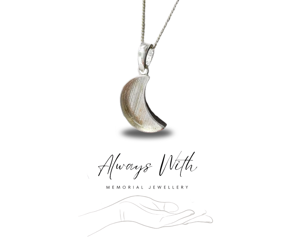 The "Moon" Necklace