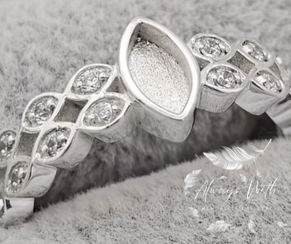 The ‘Cathrine” Ring