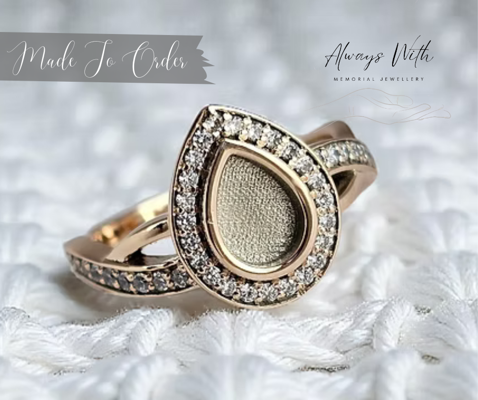 The Gold "Lauren" Ring