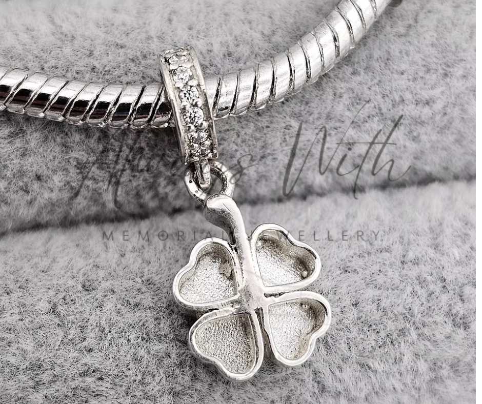 The "Clover" Charm