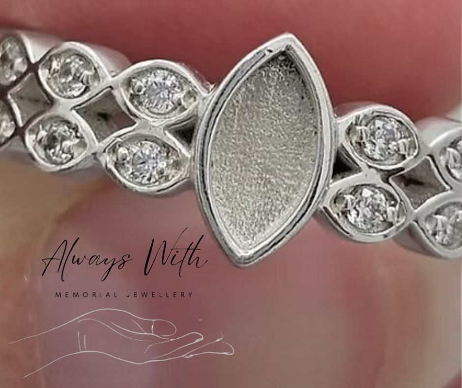 The ‘Cathrine” Ring