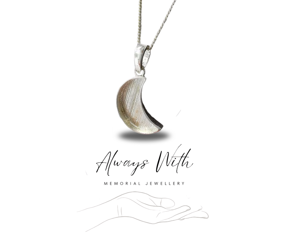 The "Moon" Necklace