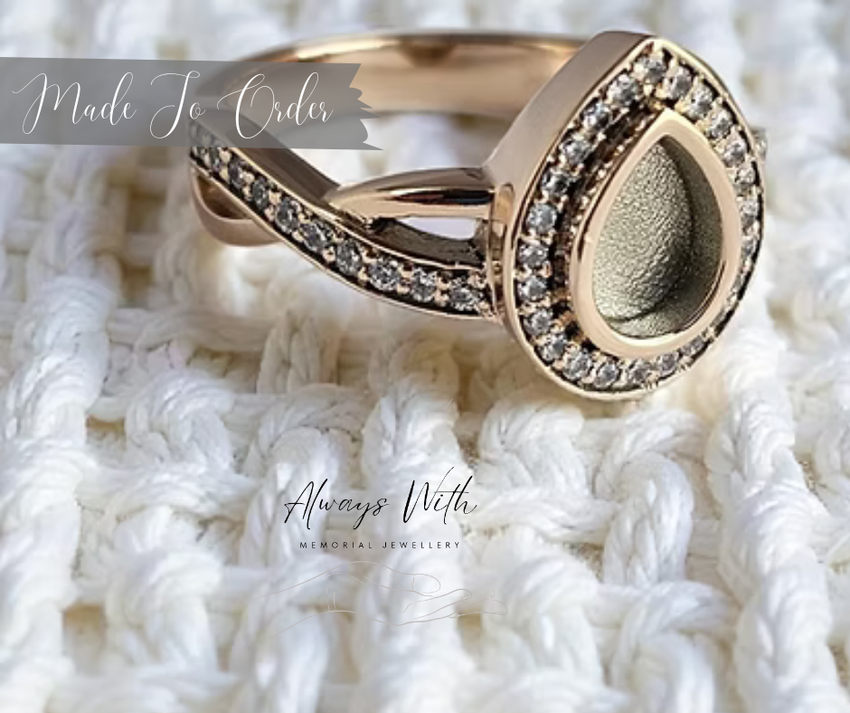 The Gold "Lauren" Ring