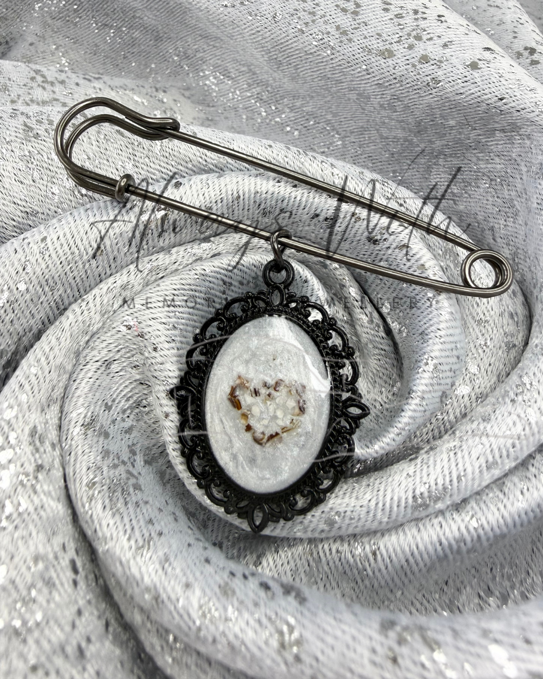 The "Bouquet" Brooch Decorative