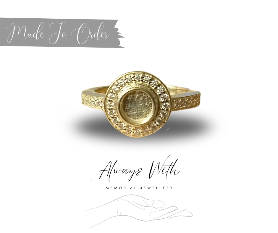 The Gold "Sandra" Ring