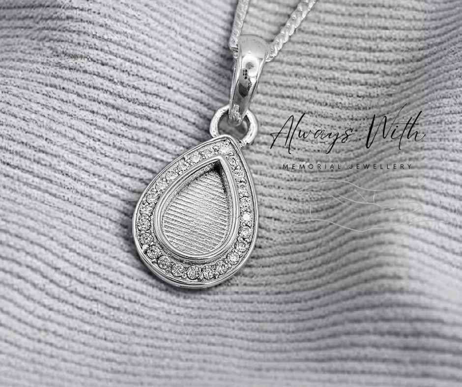 The "Louisa" Necklace