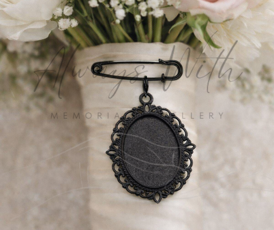 The "Bouquet" Brooch Decorative