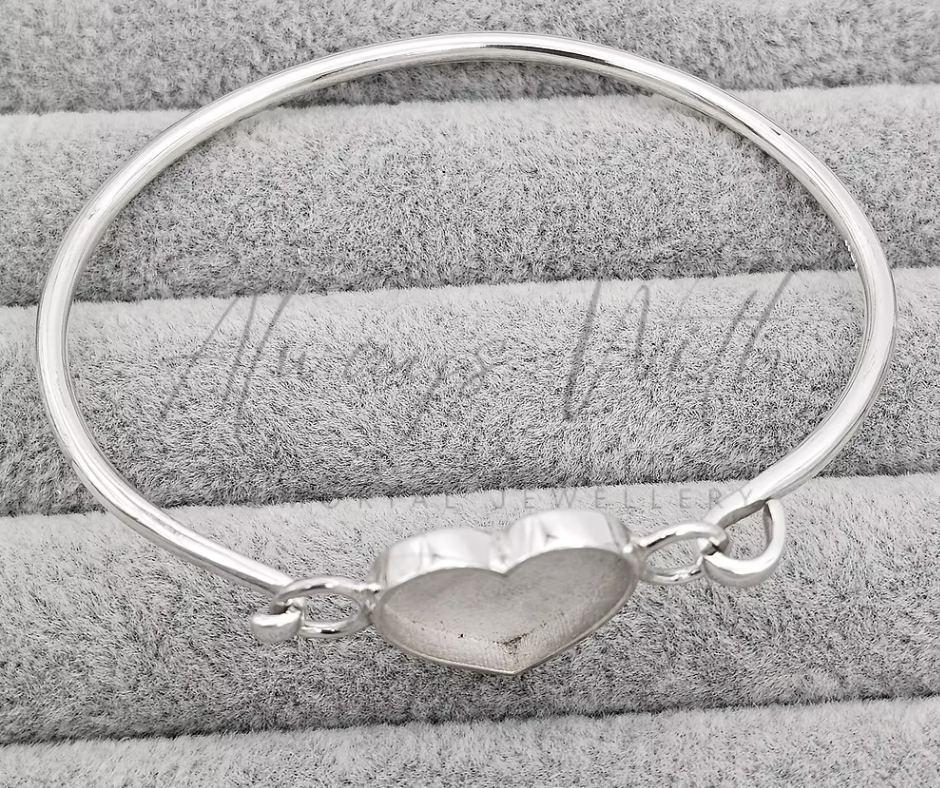 The "Marnie" Bangle