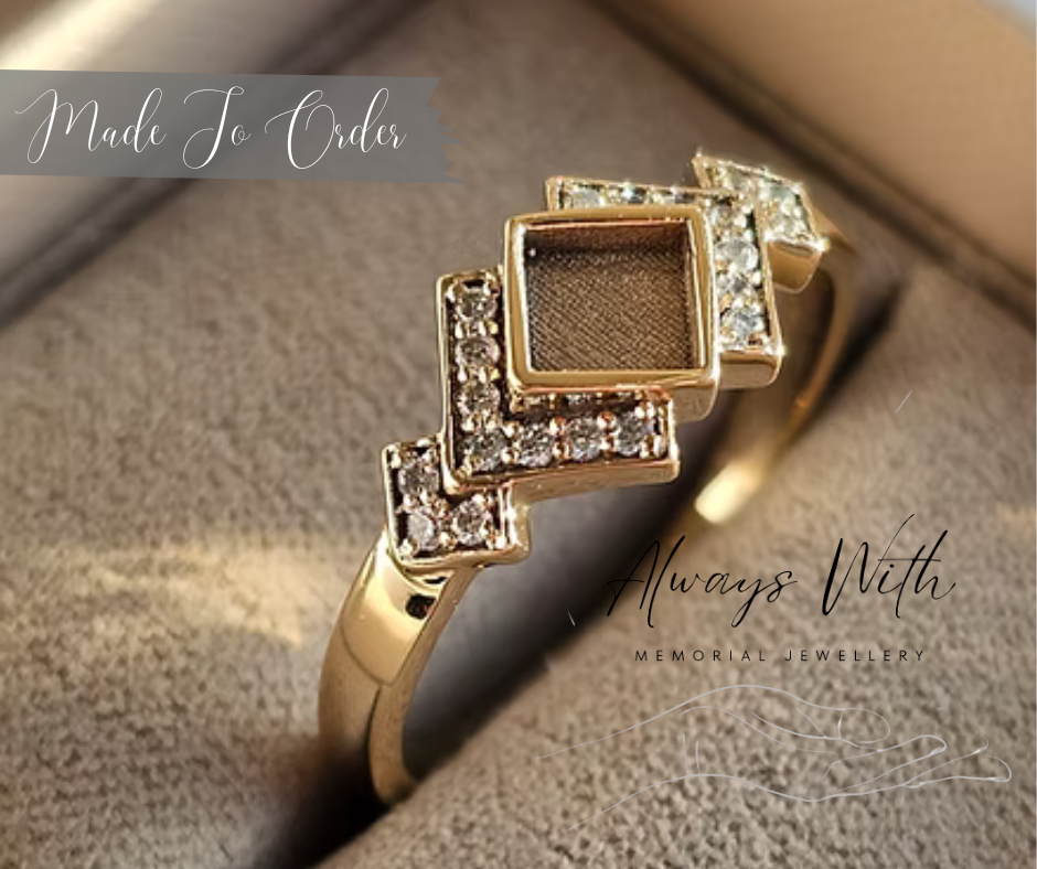 The Gold "Lizzie" Ring